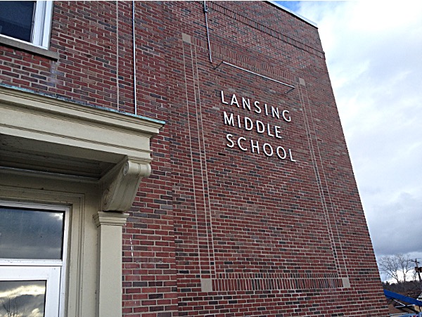 MS Auditorium Cookies & Carols