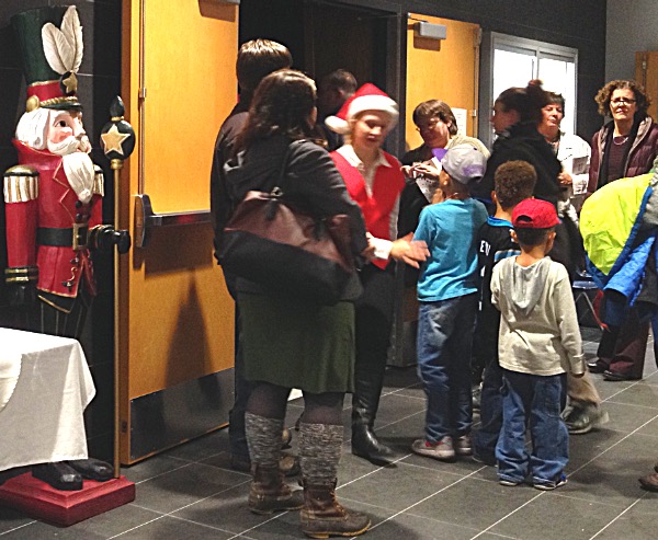MS Auditorium Cookies & Carols