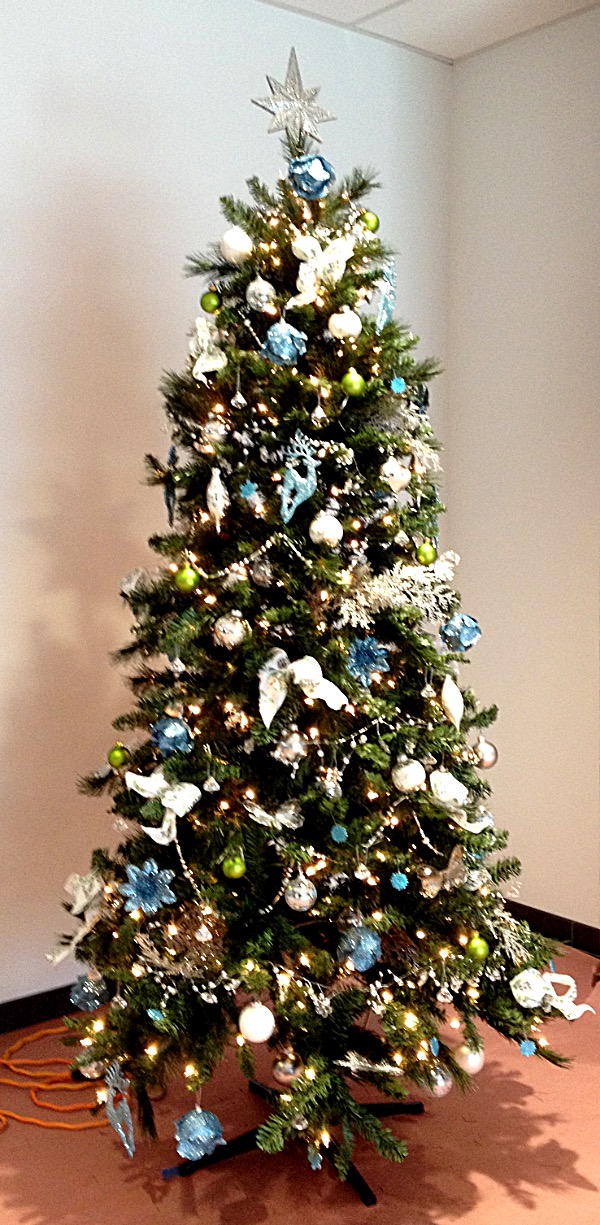 MS Auditorium Cookies & Carols