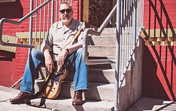 bromberg front stoop