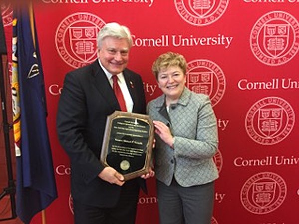 nozzolio agawardcornell